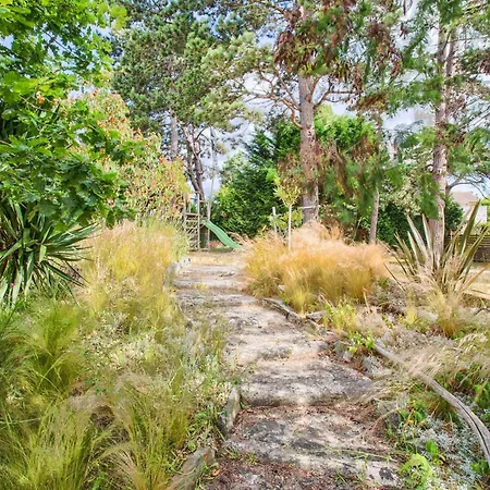 Maison De Charme A Merville-franceville-plage, 10 Pers, Proche Mer, Grande Terrasse Et Independant - Fr-1-788-27 Prázdninový dům Merville-Franceville-Plage