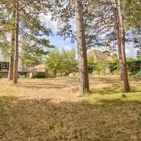 Maison De Charme A Merville-franceville-plage, 10 Pers, Proche Mer, Grande Terrasse Et Independant - Fr-1-788-27 * Merville-Franceville-Plage