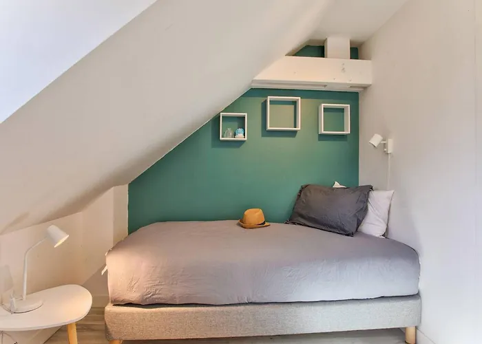 度假居 Maison De Charme A Merville-franceville-plage, 10 Pers, Proche Mer, Grande Terrasse Et Independant - Fr-1-788-27 *