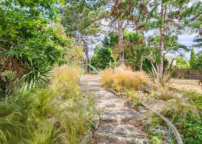 Maison De Charme A Merville-franceville-plage, 10 Pers, Proche Mer, Grande Terrasse Et Independant - Fr-1-788-27 度假居 玛维尔弗朗斯维尔